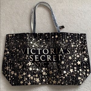 NWT VS Tote Bag NYC 2018
